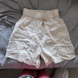 Women's Cream Shorts